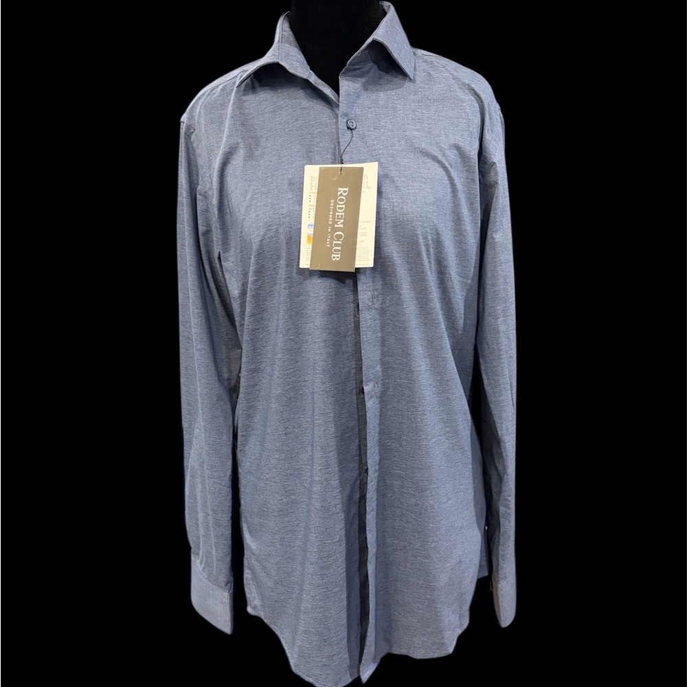 Men’s wrinkle-resistant Blue formal dress shirt